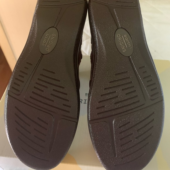 EARTH ORIGINS Super Cute Comfort Ankle Boot NIB - Picture 6 of 8